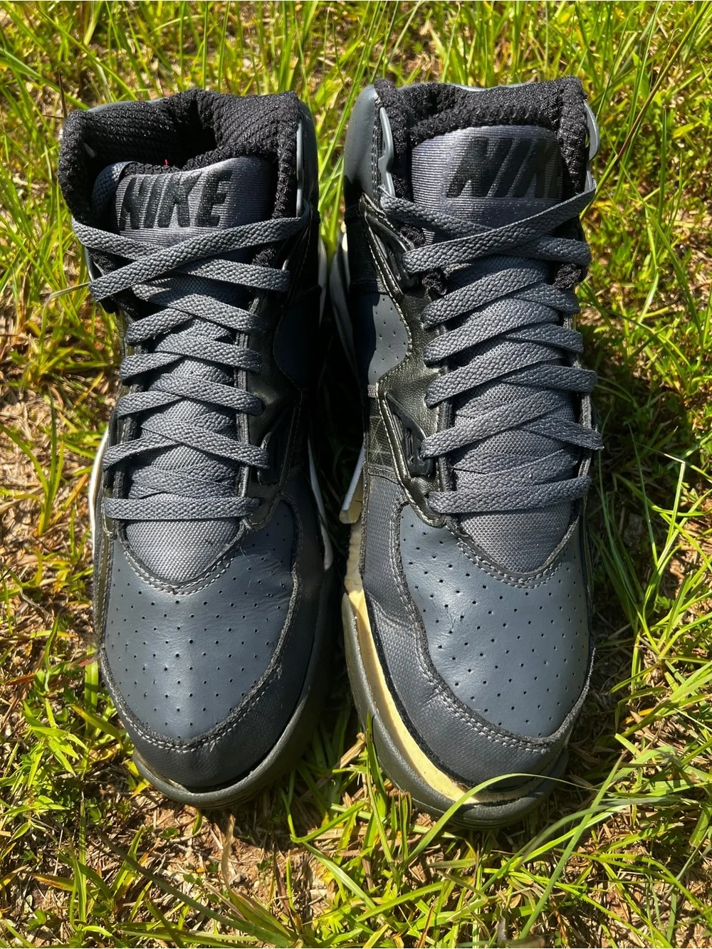 CLEAN Nike size 11 Mens Air Trainer SC Dark Grey 2010 shoes